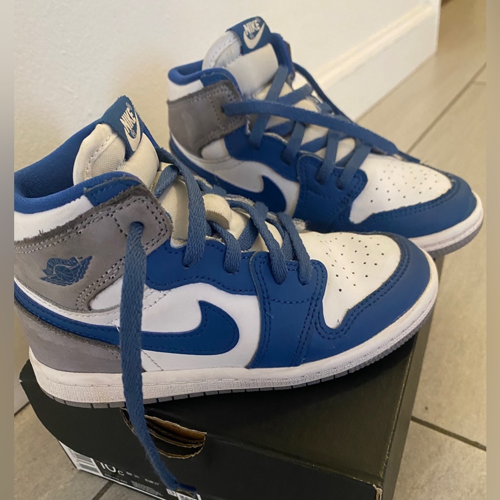 Jordan 1 Retro OG High True Blue - size 10c